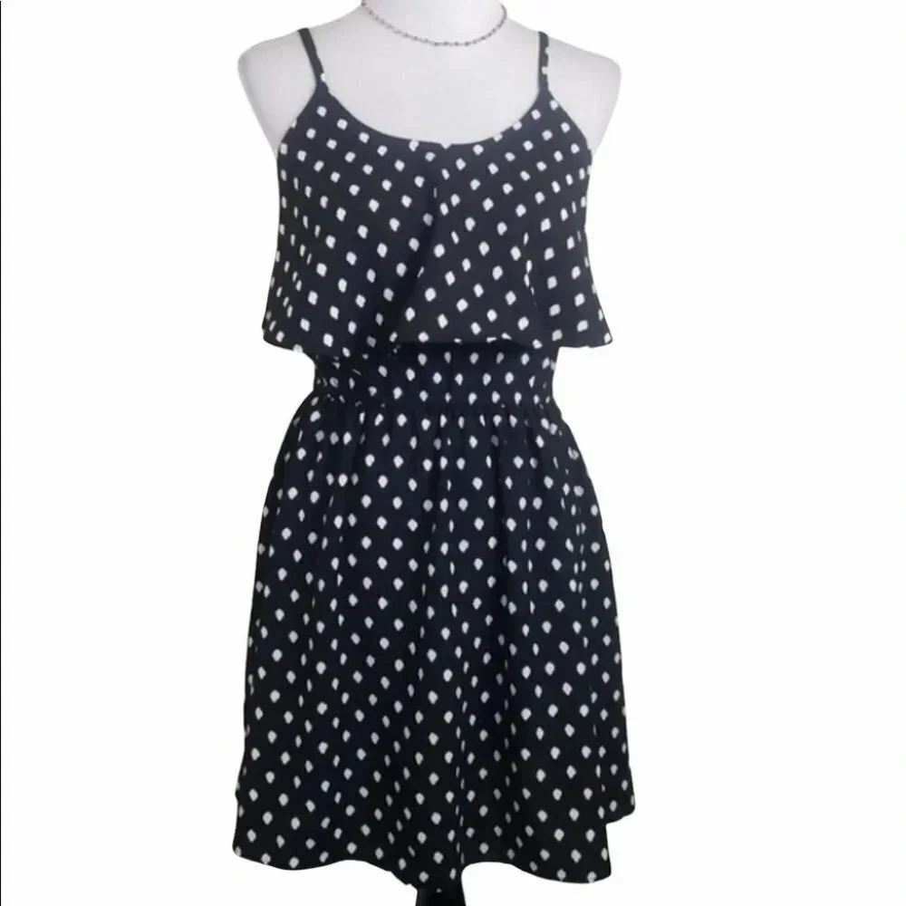Elle‎ S black/white polkadot dress